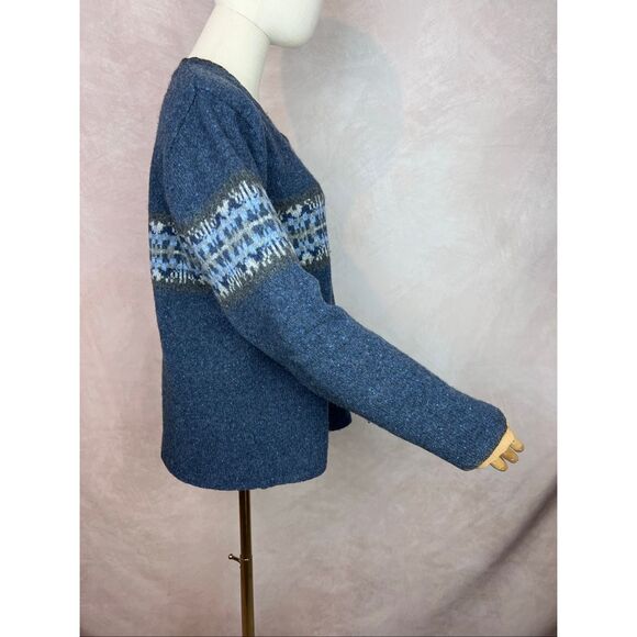 100% Lambswool Eddie Bauer Sweater Size M - Picture 6 of 6